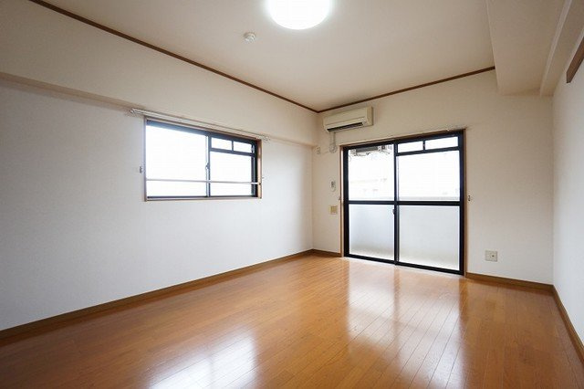 グリーンコートⅢ番館の内装