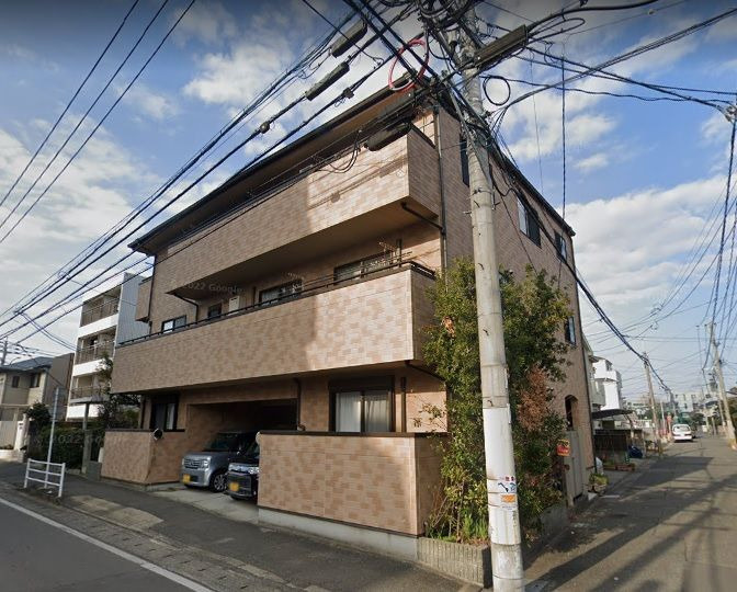 リビング室見の外観