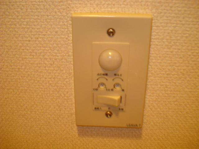 グランヴィレッジＫの玄関|玄関センサーライト