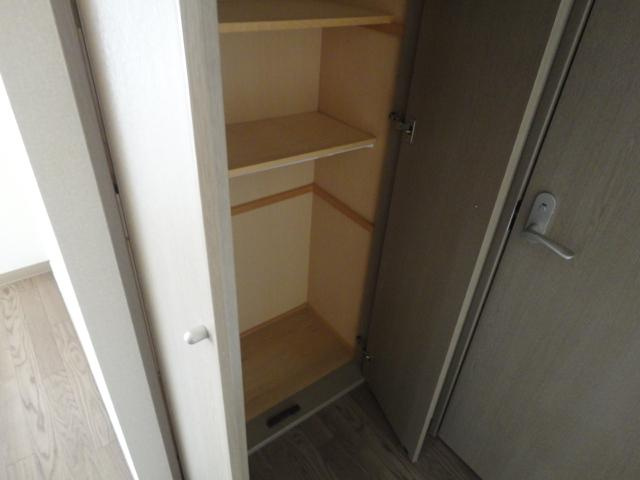 グローリアスＭ・Ｔ・Ｋの収納|リビング