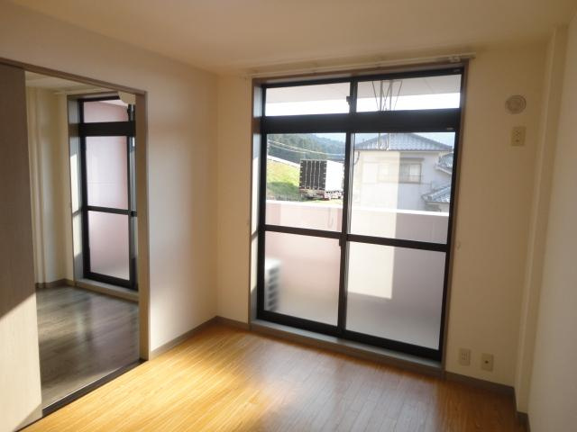 グローリアスＭ・Ｔ・Ｋの内装|洋室