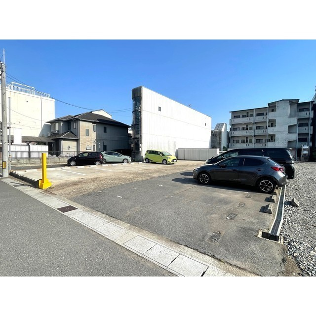 岐阜市清本町１丁目の駐車場の駐車場