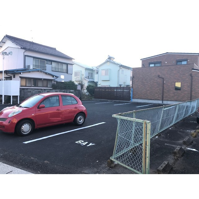 鷺山東神谷駐車場の駐車場
