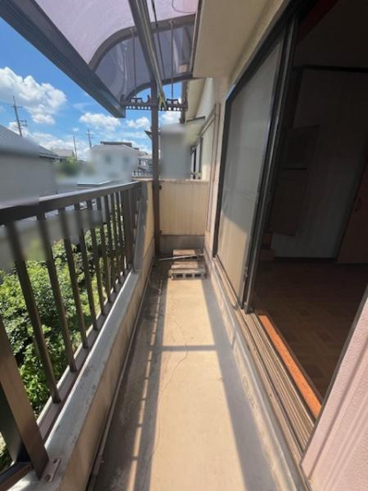 【バルコニー】