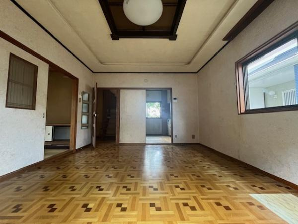 【居間・リビング】