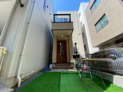【外観】 | 新築戸建て 桜上水1棟 | ３階建て4LDK+屋上テラス付き1棟現場
