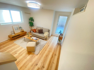 【居間・リビング】 | 新築戸建て 桜上水1棟 | 家具を配置しても十分スペースが確保できます