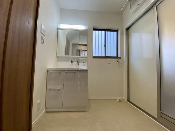 【独立洗面台】 | 西区美賀多台5丁目　中古戸建