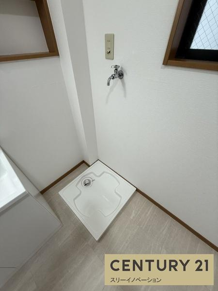 大正区小林東３丁目中古戸建の独立洗面台|洗濯機置場！