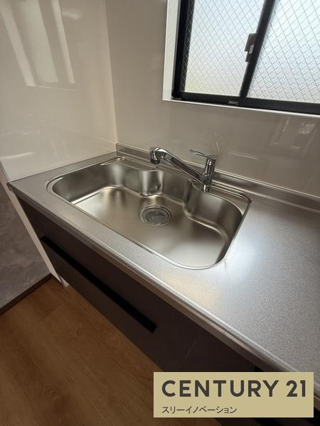 大正区小林東３丁目中古戸建のキッチン|大きなシンク！