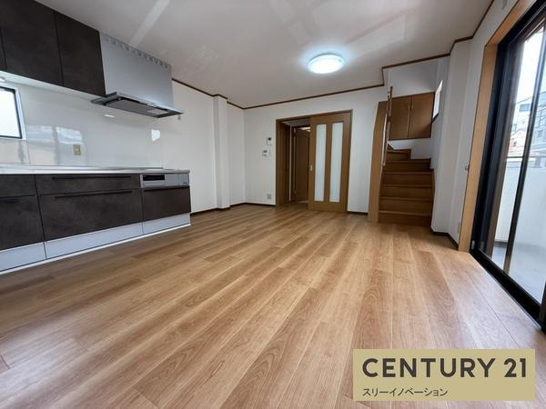 大正区小林東３丁目中古戸建の居間・リビング|おしゃれなリビング！