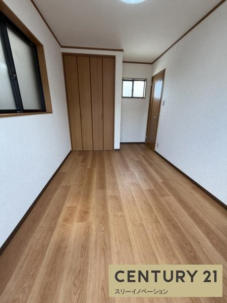 大正区小林東３丁目中古戸建の洋室|おしゃれな洋室！