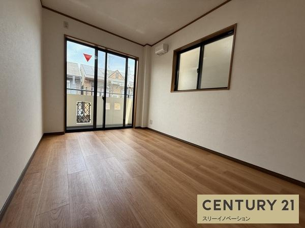 大正区小林東３丁目中古戸建の洋室|採光ある洋室！