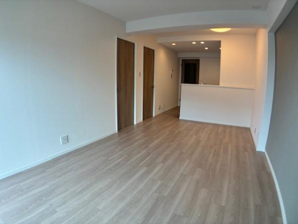 【居間・リビング】 | メロディーハイム守口