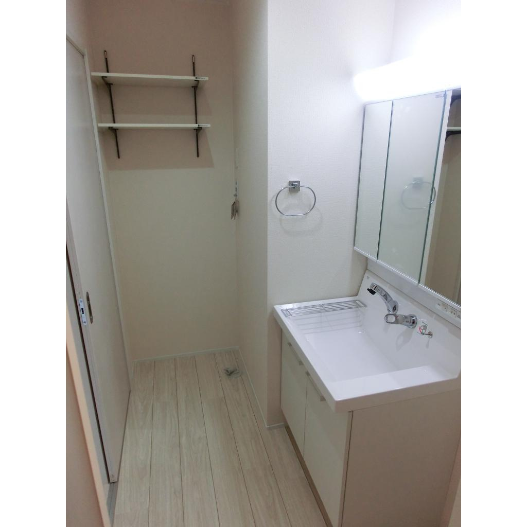 チッタ・デ・国府の洗面所|洗面所