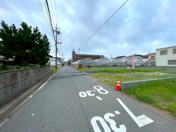 和歌山市松江東3丁目土地（C号地）の前面道路含む現地写真