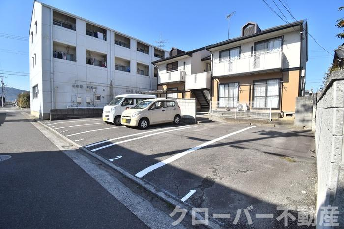 カーサＭの駐車場|駐車場