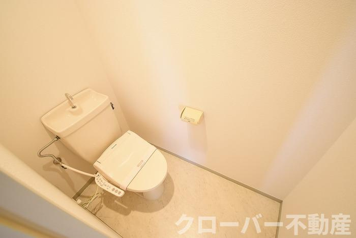 カーサＭのトイレ|温水洗浄暖房便座