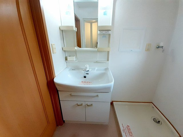 プラチナプラザの洗面所|忙しい朝には欠かせない洗面所です