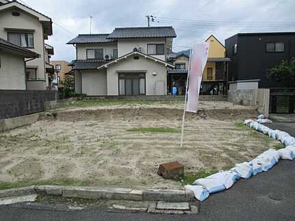 広島市佐伯区五日市中央2丁目　土地