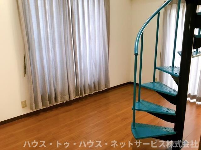 立花戸建ての子供部屋