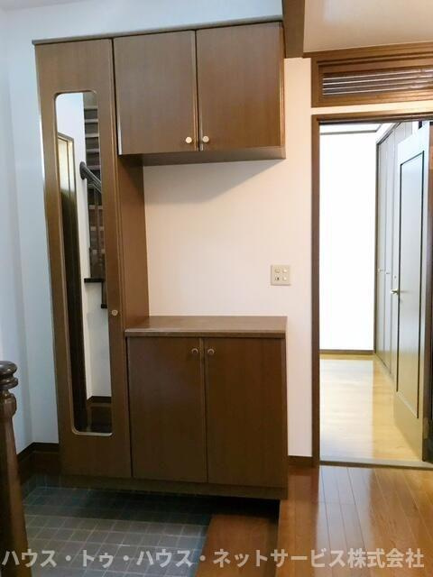 立花戸建ての玄関