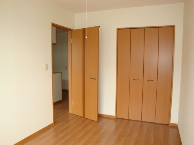 フロンティア栄の収納|南洋室収納（イメージ）