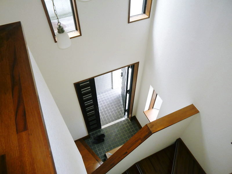 植田山住宅Ｂ棟の玄関