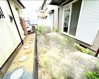 【庭】 | グランファミーロ・リスタイル五井西　中古戸建　五井駅 | コンパクトですが陽当たり良好なお庭♪
ちょっとした家庭菜園、ガーデニングを楽しむことができます！