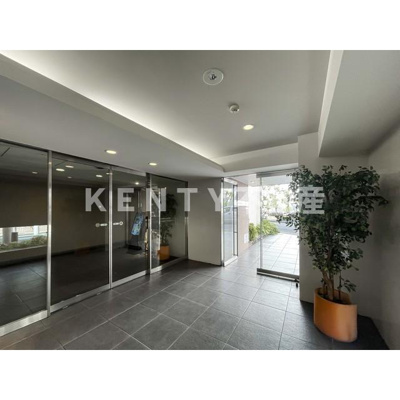 【ロビー】 | オーキッドレジデンス品川 | 落ち着いたロビーです