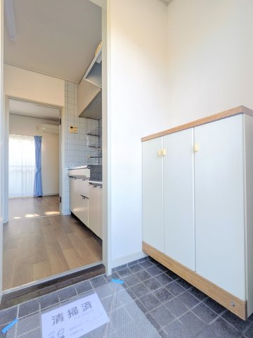 ゴールドクレイ太田の玄関