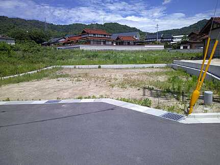 安芸郡熊野町出来庭7丁目　土地の外観