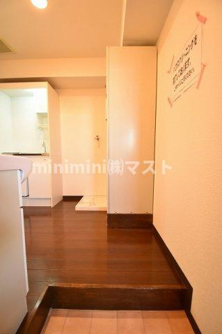 スタシオン梅田イーストの玄関