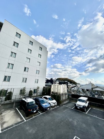 コリーヌ江坂の展望