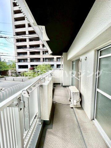 メゾン千里中央のバルコニー