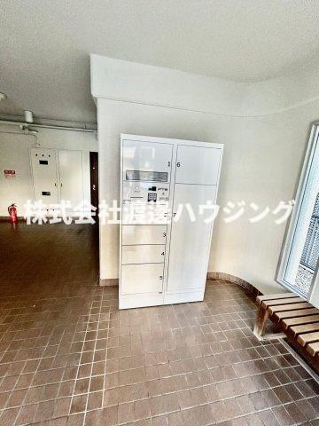 メゾン千里中央のその他共用部分|あったら嬉しい宅配BOX付き