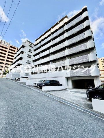 メゾン千里中央の外観