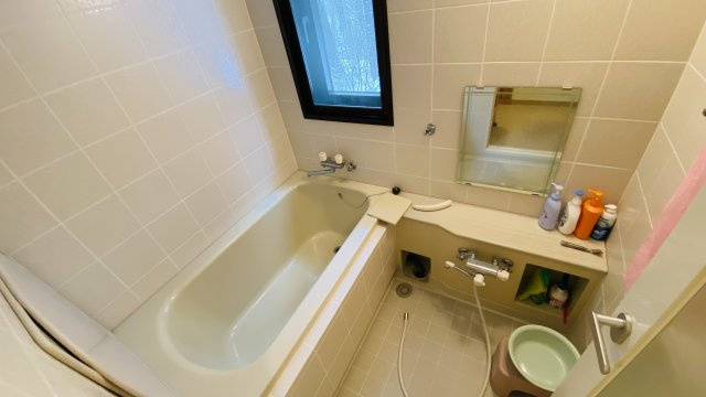 浅間ハイランドパーク プルミエールC棟1階 2LDK サウナ付きの浴室