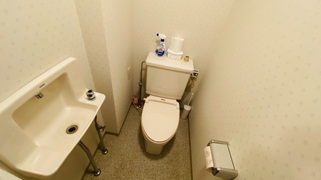 浅間ハイランドパーク プルミエールC棟1階 2LDK サウナ付きのトイレ