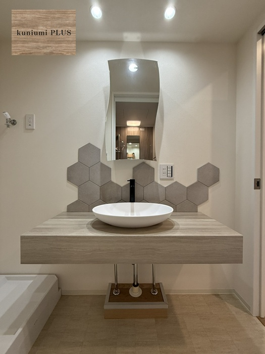 鶴見緑地コーポの独立洗面台