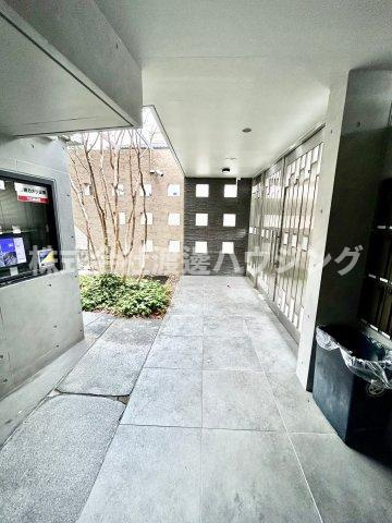 STADIONのエントランス