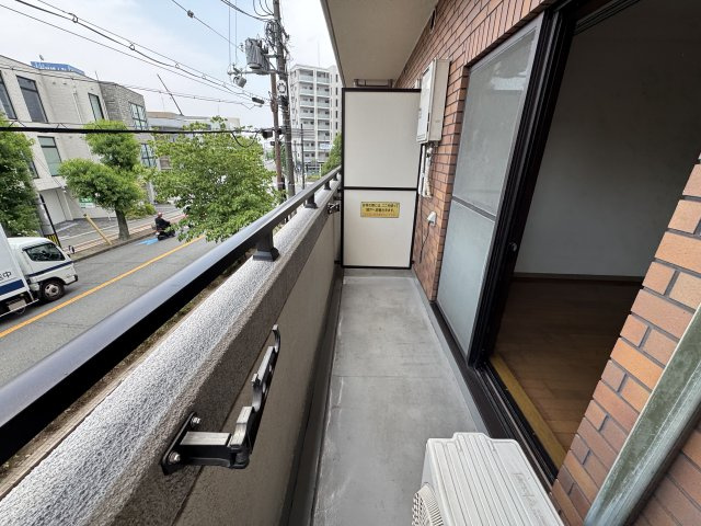 EAST AS ONEのバルコニー