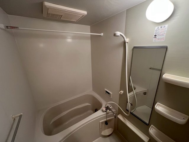 ジャンプ寺小路の浴室