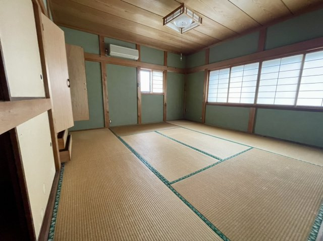 鳥取市南隈　中古戸建の和室