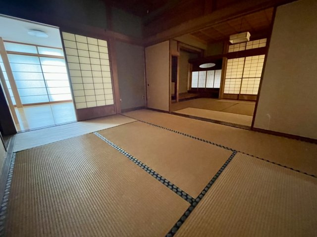 鳥取市南隈　中古戸建の和室