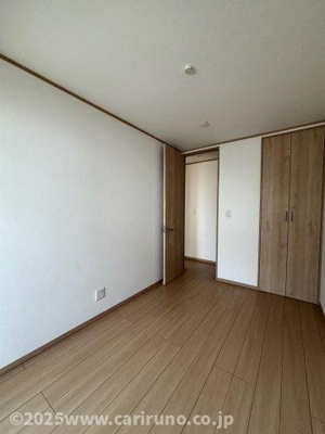 【洋室】 | メゾン・ド・ブリックB棟