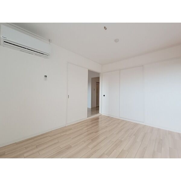 INOVE千里万博公園の洋室