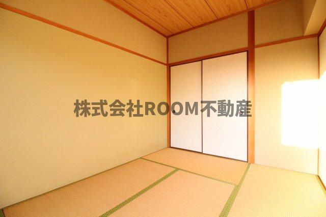 ピアコート旭21の和室|柔らかい畳が心地よい和室