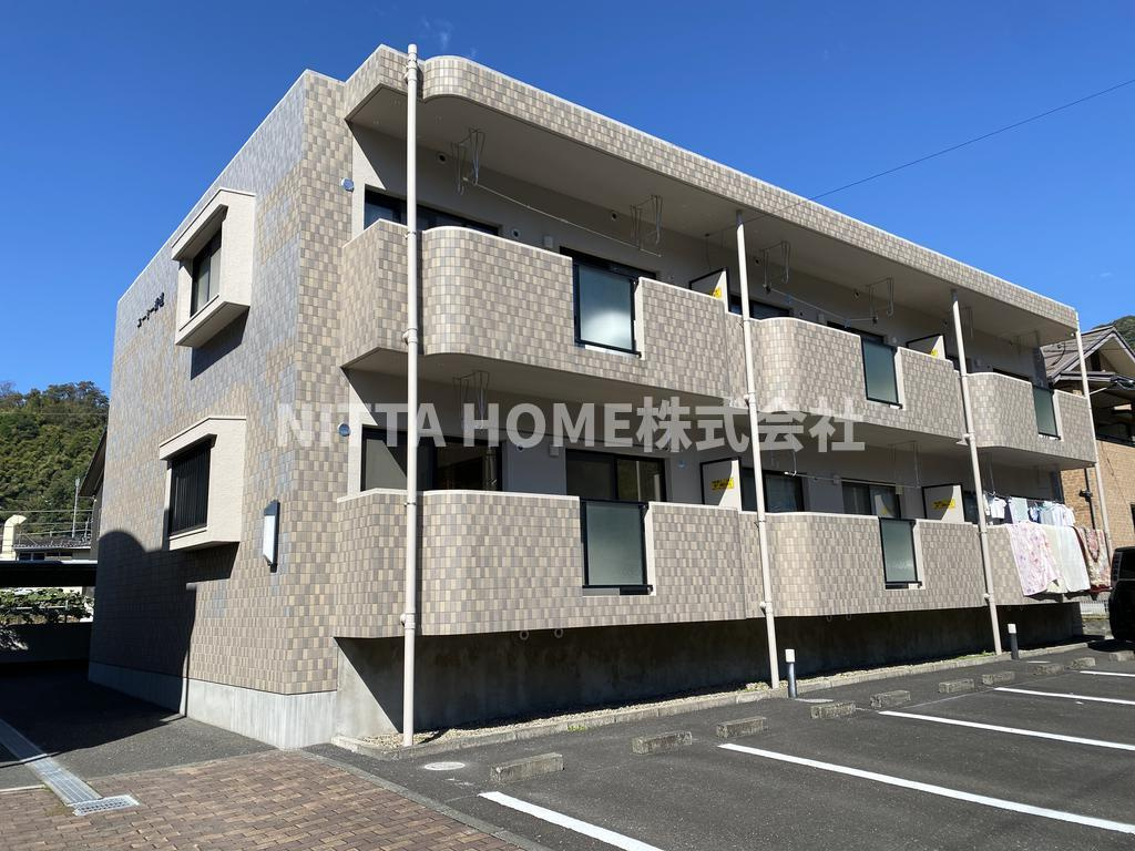 ユーミー清道の外観|ＲＣ造物件◎コンビニが徒歩圏内で便利ですよ◇