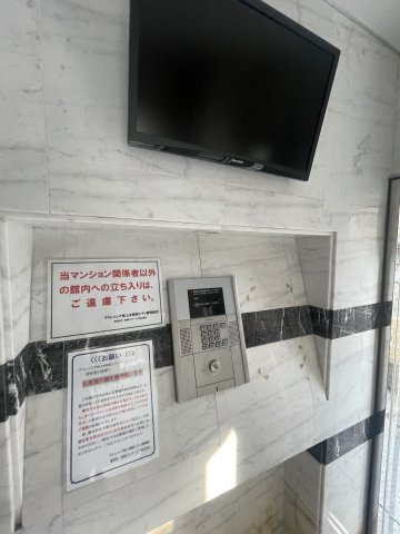 ヴァレッシア桜上水駅前シティのエントランス